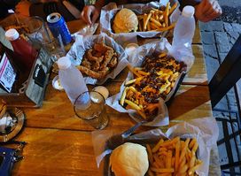Bacanal Street Food