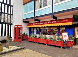 Red Hot Mamma pizzeria Stratford-upon-Avon