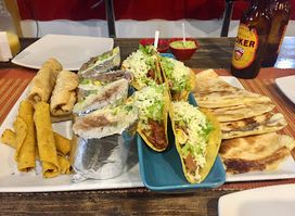 Mostacho Food