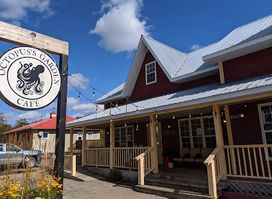 The Octopus's Garden Cafe & Bistro