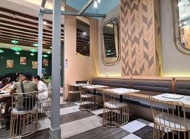 Typhoon Cafe Bugis+