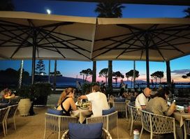 Paradise Beach Restaurant (Vlore)