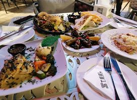 STEEL International Restaurant And Cafe