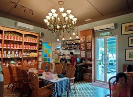 STG Tea House Cafe