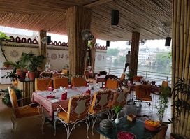 Restaurant Harigarh