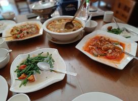 Sein Pauk Chinese Restaurant စိန်ပေါက်