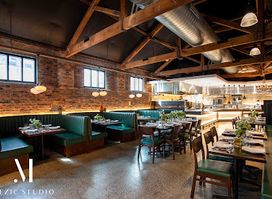 Moda Steak . Tapas . Seasons