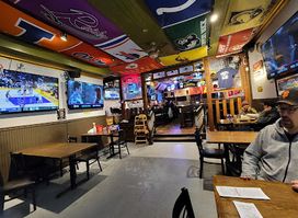 Melvin's Public House
