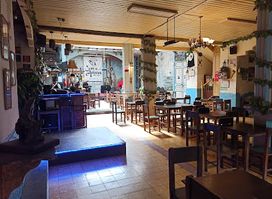 "CUNA DE ARTISTAS" Restaurante