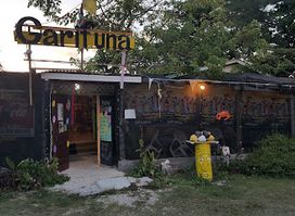 Black and White Garifuna Restaurant and Bar
