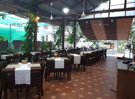 CỦ TỎI - GARLIC RESTAURANT