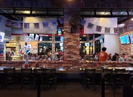 House Divided Restaurant & Sports Grill
