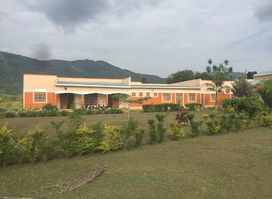 Karibu Country Gardens