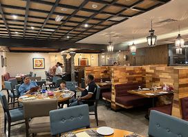 Woodlands Restaurant مطعم ودلاندز