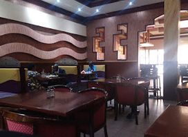 Tropicana Net Cafe