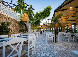 Desert Rose Restaurant