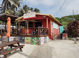 Uncle Joe's Bar & Grill