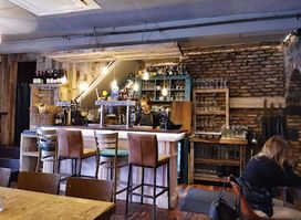 Martine's Restaurant and Winebar