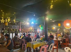 ຮ້ານອາຫານສວນນ້ຳຫງຳ