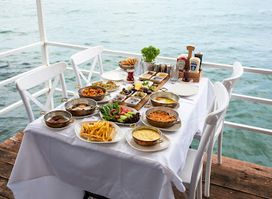 Ahmet's Restaurant & Cafe