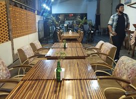 De' Rosse Resto & Cafe
