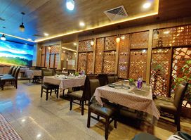 Parampara Veg Restaurant