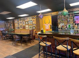 India 4 U Restaurant and Bar