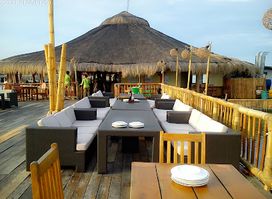 Lantaw Floating Native Restaurant - Cordova