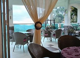 Aida Daniya Restaurant & English Teahouse
