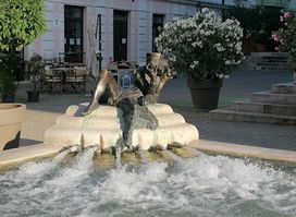 Dom Art Bistro