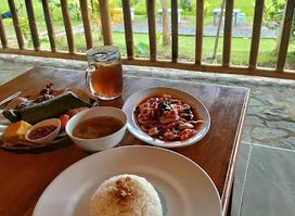 Bukit Sawah Resto
