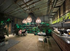 Savannah, The garden restaurant and cafe