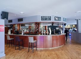 Sixty Ate Bar and Kitchen