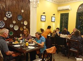 Rue Lamblot Restaurant & Cafe