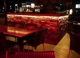 Brasserie Seigneurie, Steakhouse & Bar