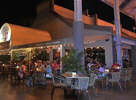 Café the Plaza