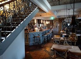 Phil Healy's Pub