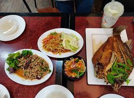 Thai Asia Unique Cafe & Tavern