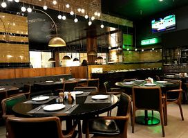The Met Metropolitan Eatery