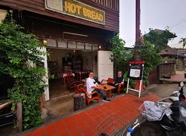 Hot Bread Restaurant