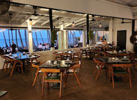 Nu Nu Restaurant