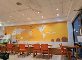 Sunny Pizza, Lami