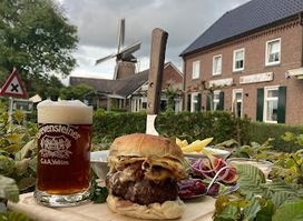 Van Hal