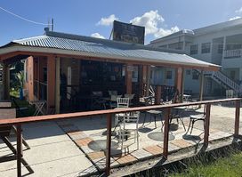 FANO's Sports Bar & Grill