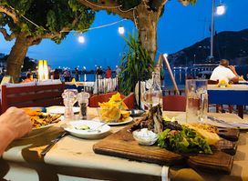 Nostos Taverna