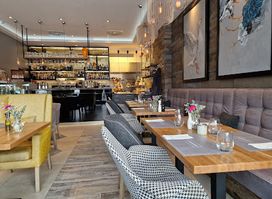 Correze Restaurant
