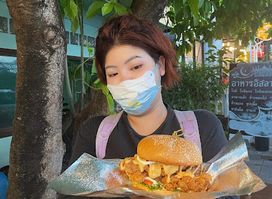 CHARNEEF - Burgers.HALAL Suratthani
