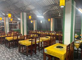 New Life Hotpot & Sukiyaki ຮ້ານຊີ້ນດາດ ຊີວິດໃໝ່