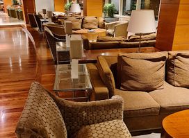 The View Lounge