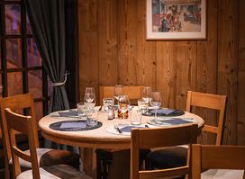 LAKS Bistro